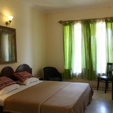 Pratap Palace Chittorgarh Extérieur photo
