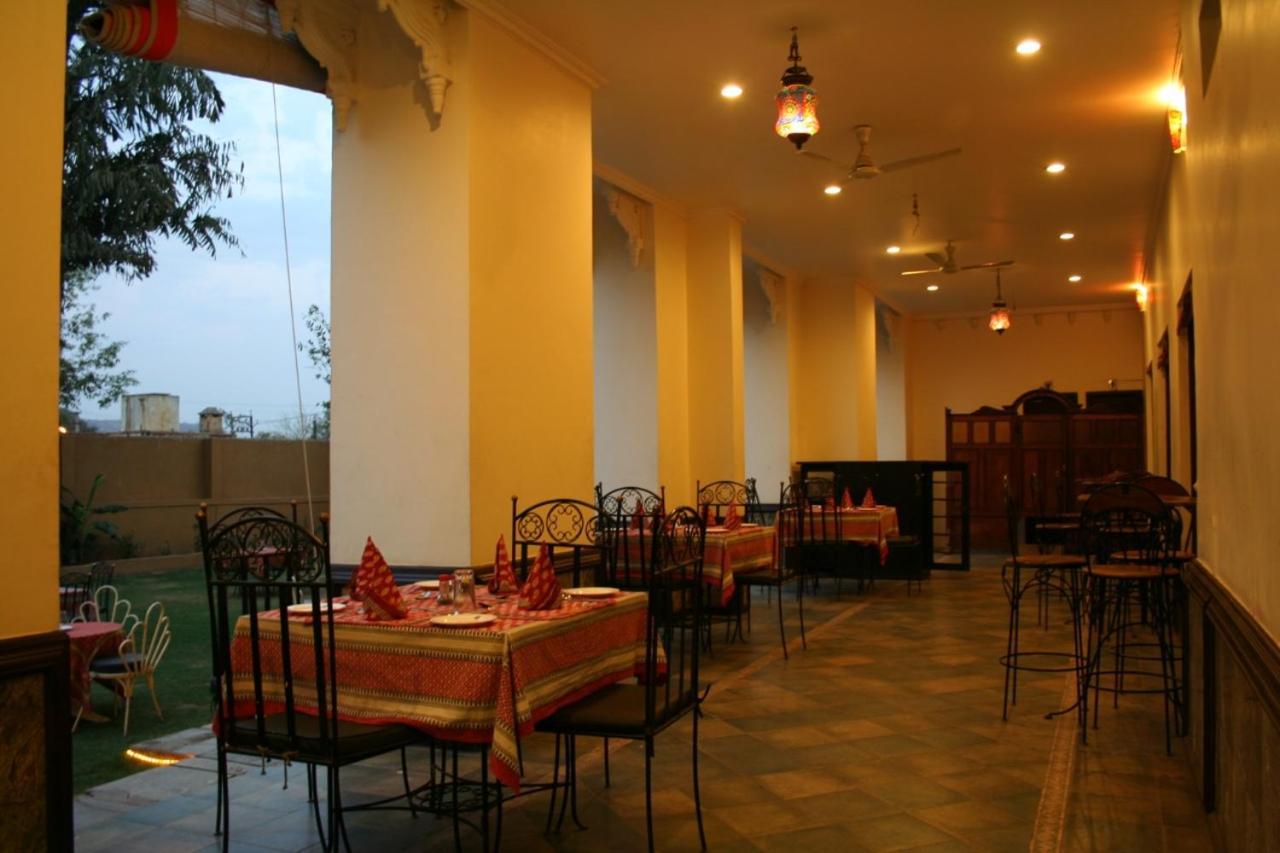 Pratap Palace Chittorgarh Extérieur photo