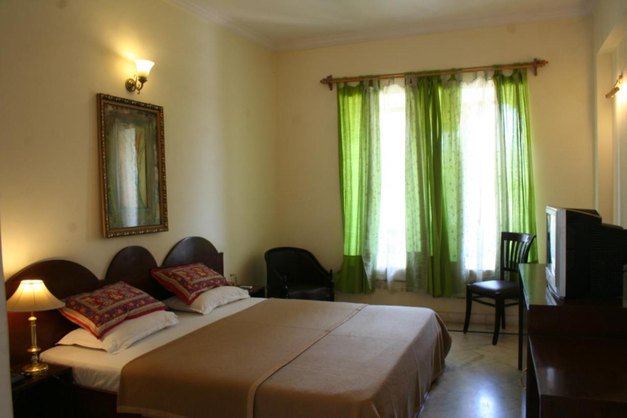 Pratap Palace Chittorgarh Extérieur photo