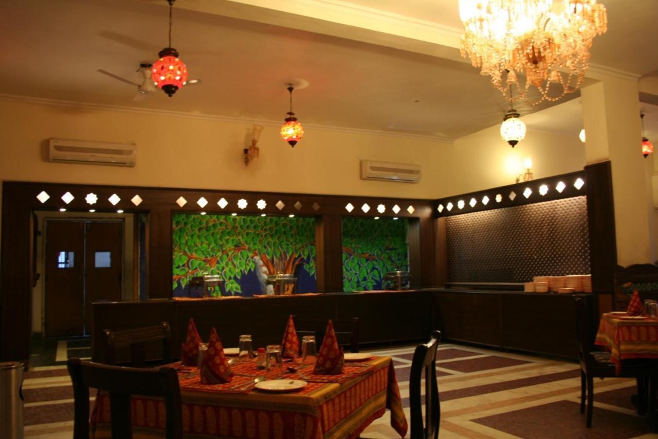 Pratap Palace Chittorgarh Extérieur photo